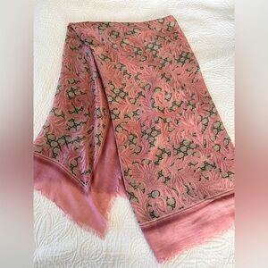Gucci Monogram & Pink Floral Scarf 140 x 140 cm